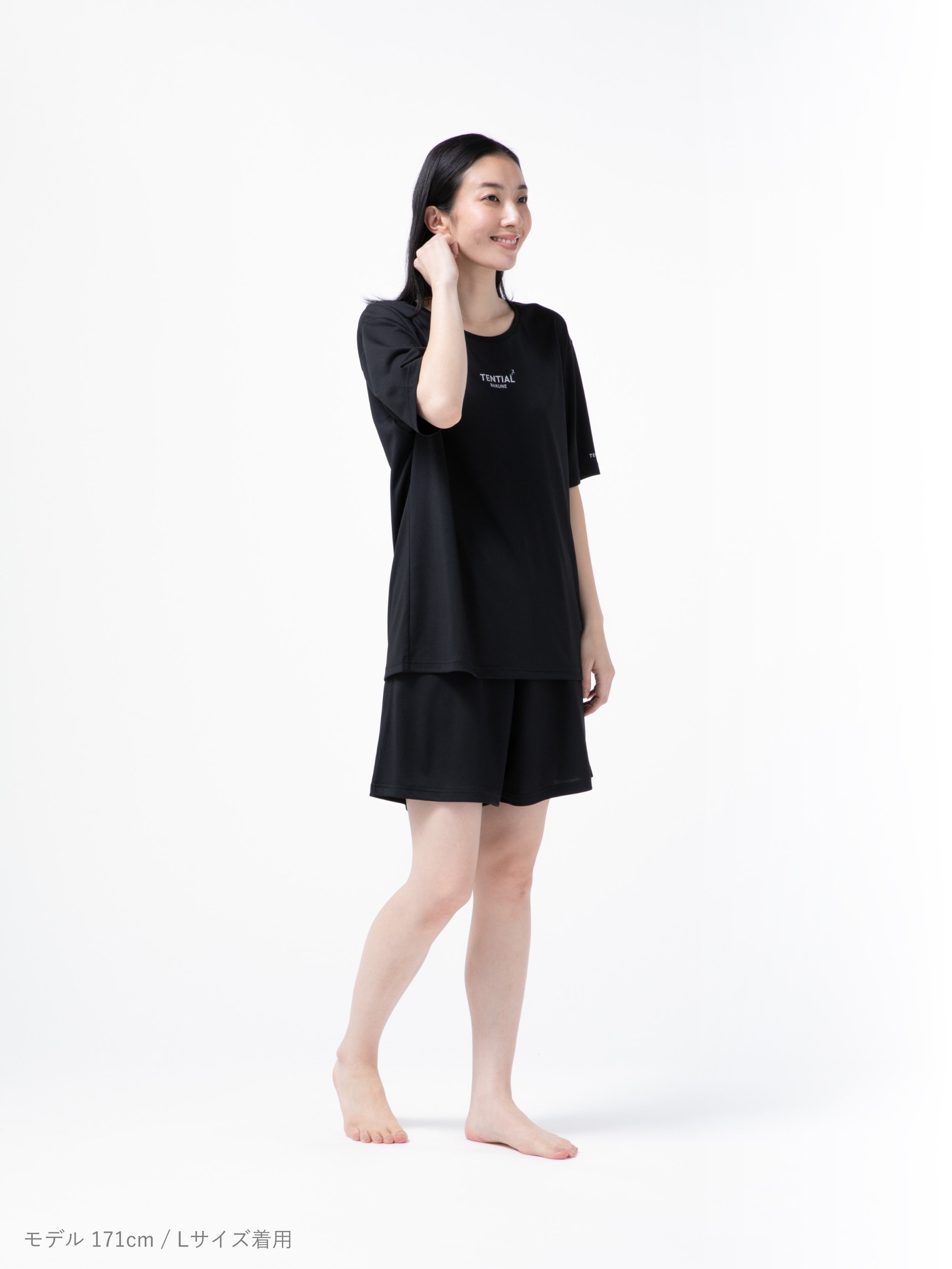 BAKUNE Dry 半袖Tシャツとショートパンツのセット Mサイズ ミント色 BAKUNE Dry 半袖Tシャツとショートパンツのセット Mサイズ